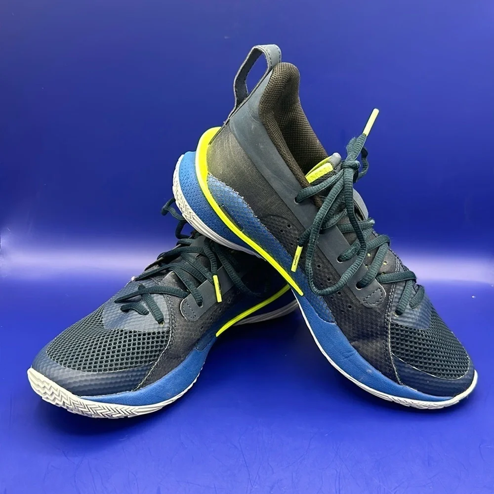 Under Armour GS Steph Curry Navy Blue Dub Nation 3022113-405 Size 6 Y